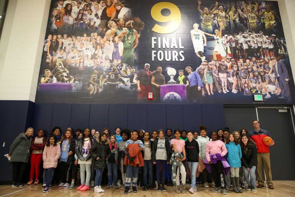 Students Visit Notre Dame practice