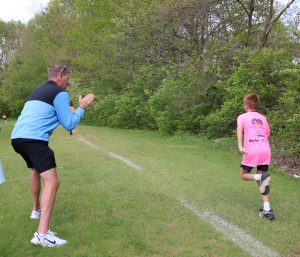 Running is Elementary: Dad cheers on runner